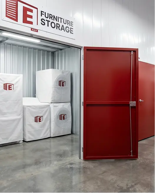 Climate-controlled storage Dubai units with continuous temperature and humidity regulation